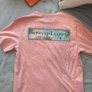 VIneyard Vines short sleeve pink t-shirt, size small